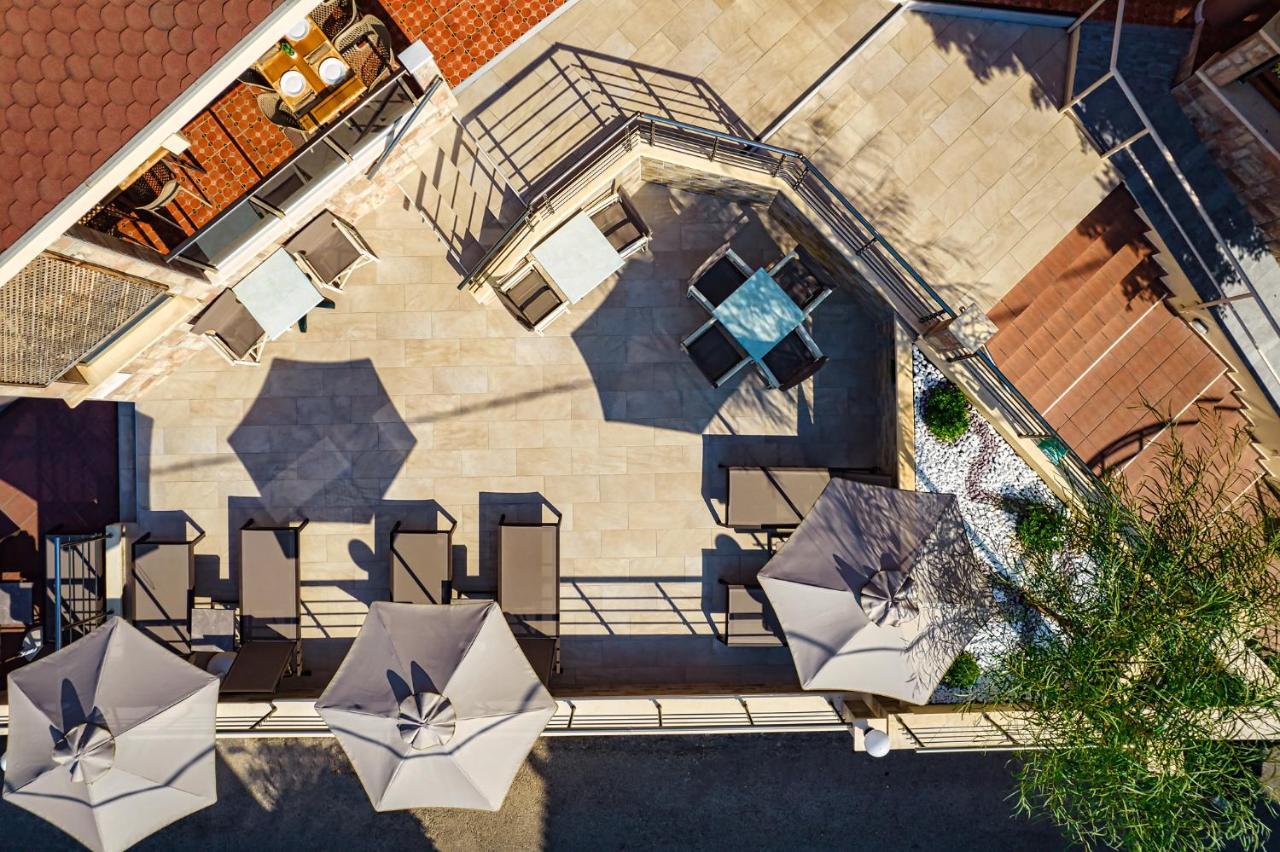 Theos Village Apartments Като-Даратсо Экстерьер фото