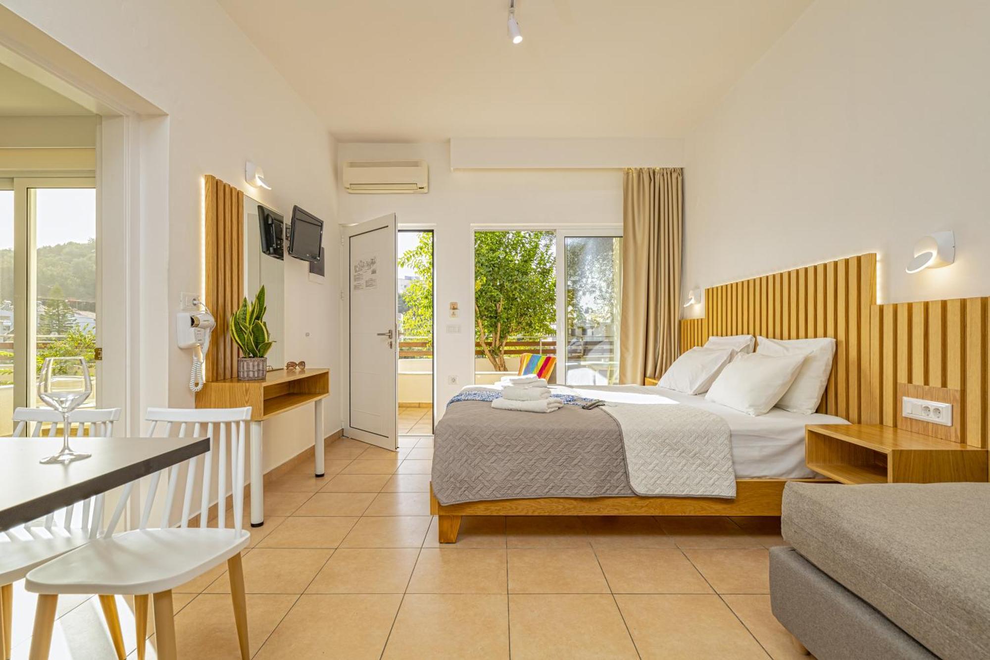 Theos Village Apartments Като-Даратсо Экстерьер фото