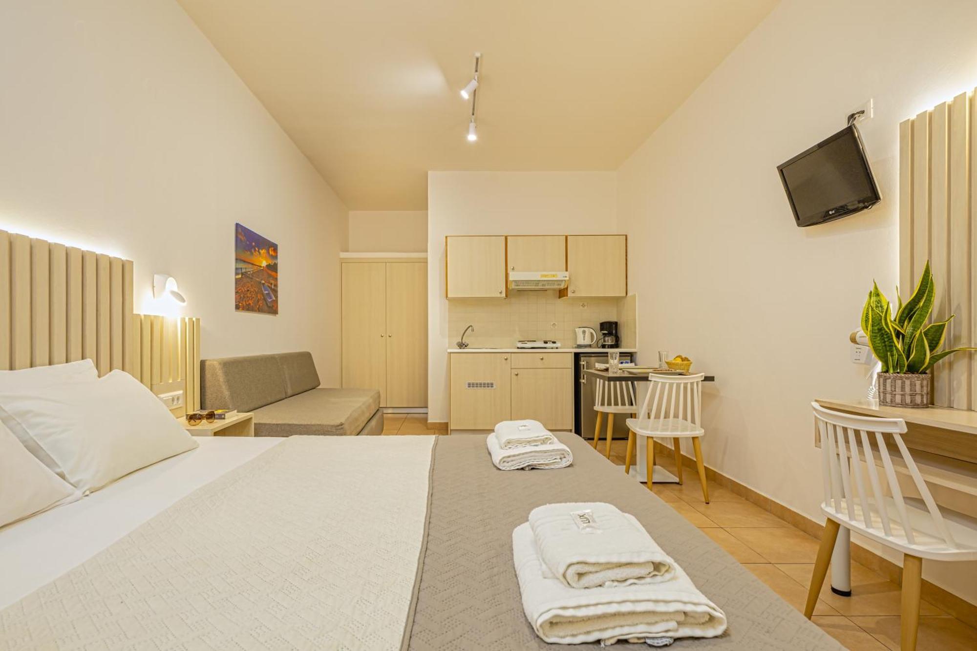 Theos Village Apartments Като-Даратсо Экстерьер фото